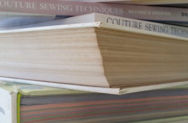 Livros que eu uso como referência para a costura